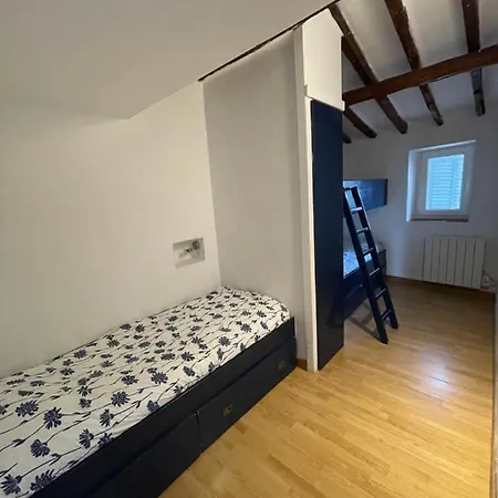 Apartment L'authentique - Sur Le Port - Parking - Wifi